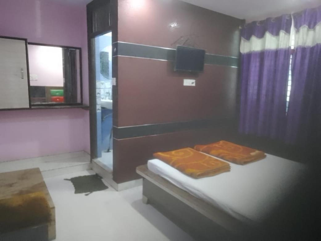 Hotel Maharaja Inn By Wb Inn Kanpur Buitenkant foto